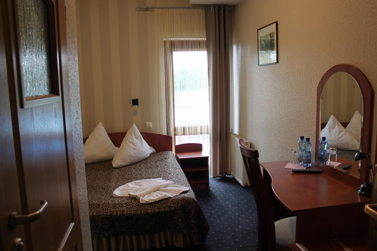Hotel Oaza Prudnik Luaran gambar