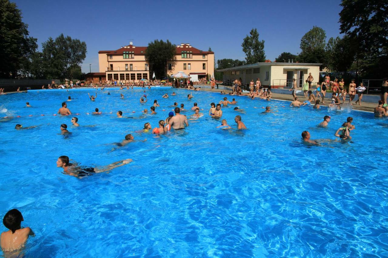 Hotel Oaza Prudnik Luaran gambar
